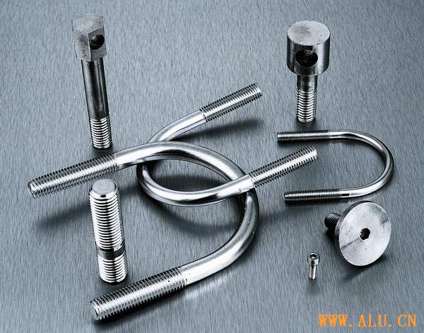 ���⣺����ַǱ��  �Ķ�������1589