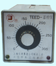 ���⣺�¶��� �Ķ�������2280