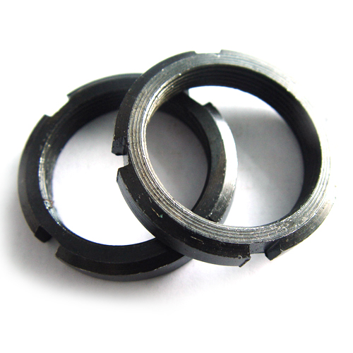 ���⣺Բ��ĸ �Ķ�������1585