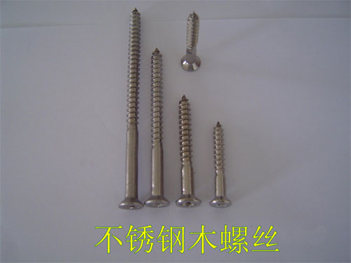 ���⣺�����ľ��˿ �Ķ�������2451